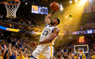 NBA球星关键时刻三分绝杀出手瞬间图片